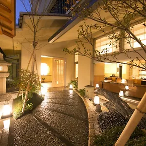 旅館 松井本館